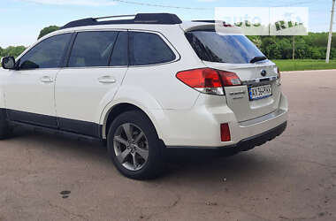 Универсал Subaru Outback 2013 в Полтаве