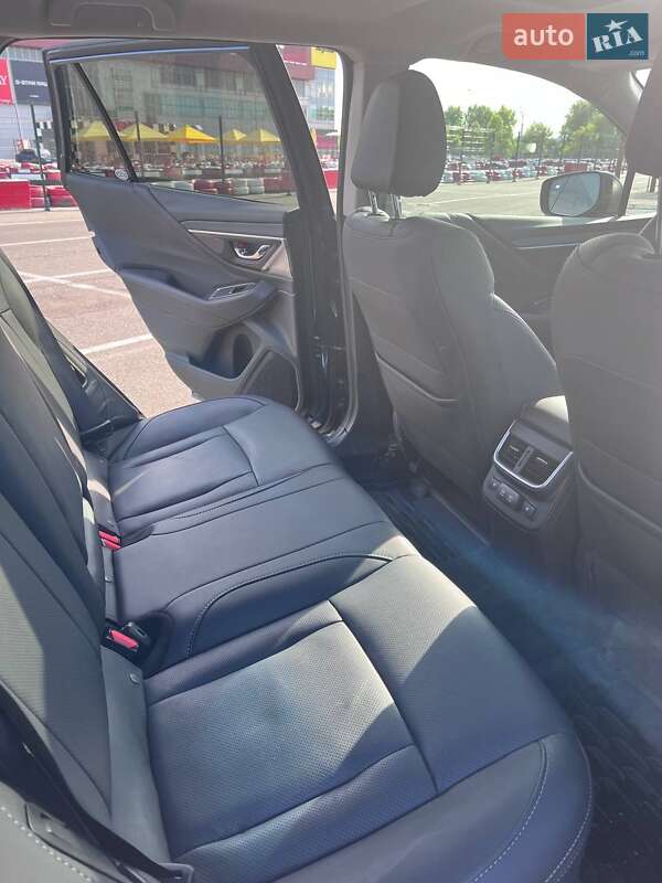 Универсал Subaru Outback 2020 в Киеве