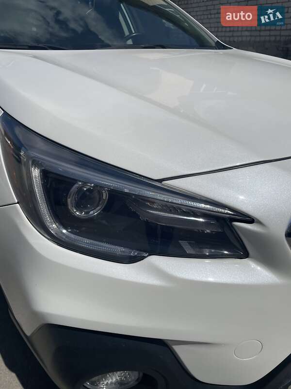 Універсал Subaru Outback 2018 в Києві фото 14 Універсал Subaru Outback 2018 в Києві