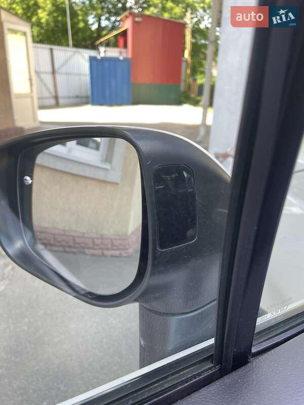 Універсал Subaru Outback 2018 в Києві фото 28 Універсал Subaru Outback 2018 в Києві