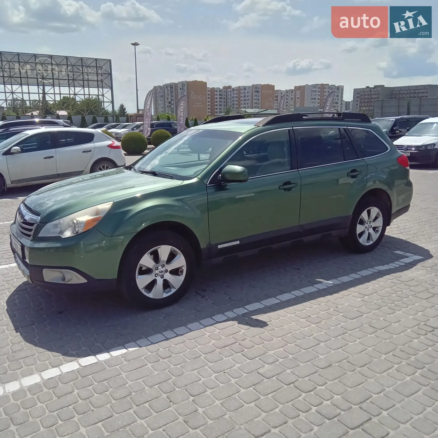 2011 Subaru Outback - фото 1
