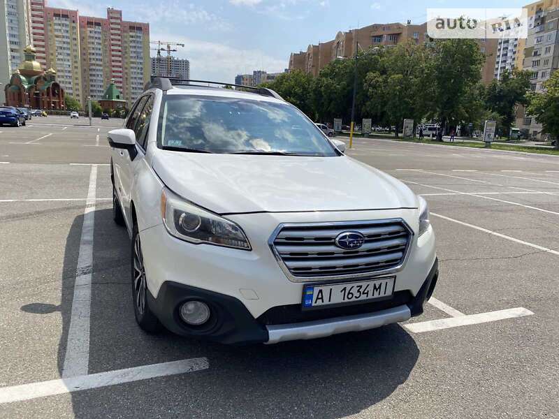 Универсал Subaru Outback 2017 в Киеве