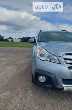 Універсал Subaru Outback 2013 в Києві