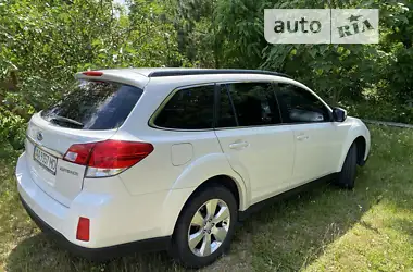 Subaru Outback 2012