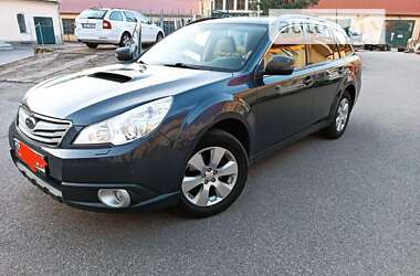 Subaru Outback 2012