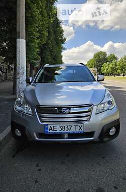 Subaru Outback 2013