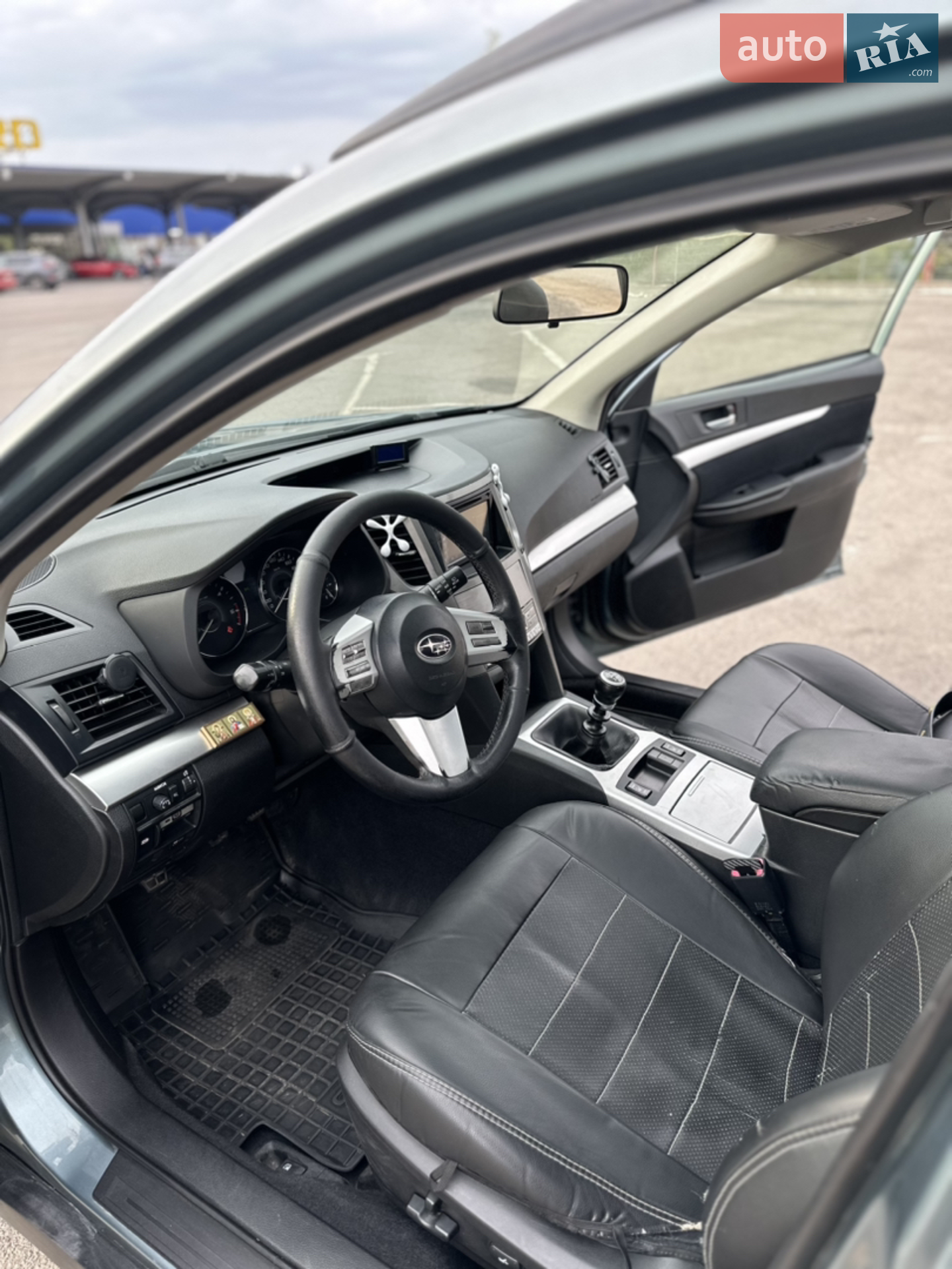 2010 Subaru Outback - мініатюра 12