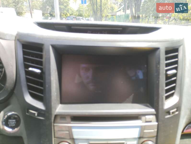 Універсал Subaru Outback 2010 в Києві