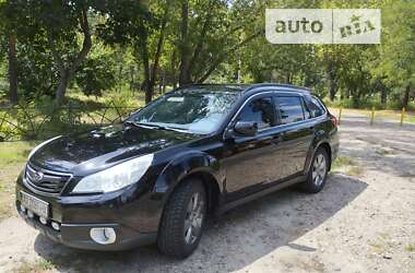 Універсал Subaru Outback 2010 в Києві