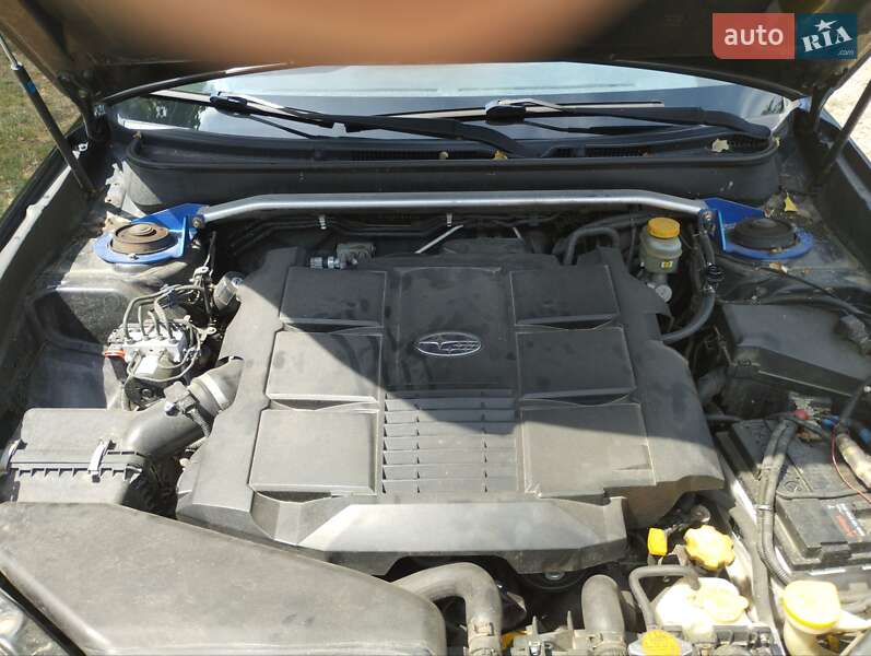 Універсал Subaru Outback 2010 в Києві