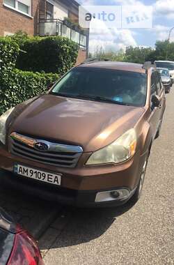 Універсал Subaru Outback 2012 в Житомирі