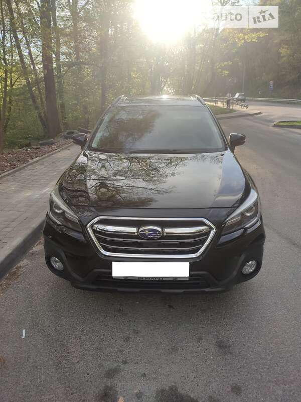 Універсал Subaru Outback 2018 в Львові