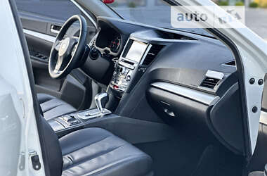 Универсал Subaru Outback 2013 в 