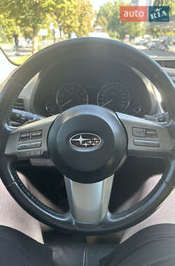 Универсал Subaru Outback 2010 в 