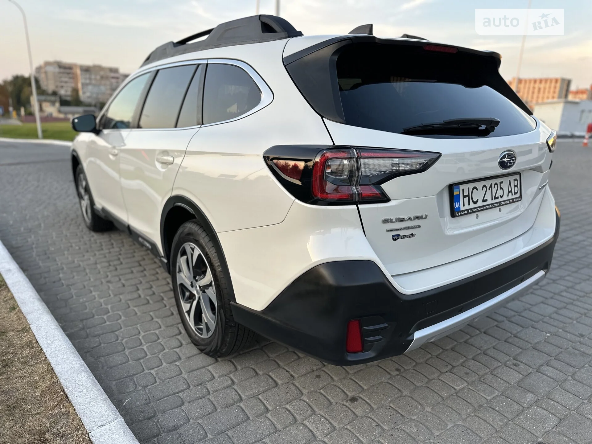 2019 Subaru Outback - мініатюра 16