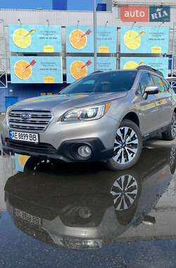 Subaru Outback 2015