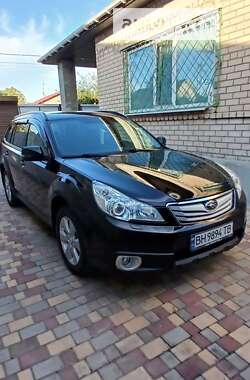 Універсал Subaru Outback 2011 в Миколаєві