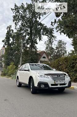 Subaru Outback 2012