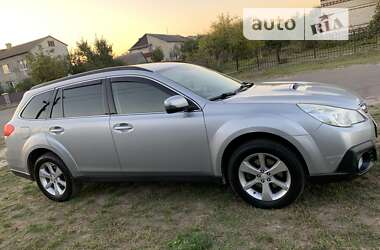 Універсал Subaru Outback 2013 в Луцьку