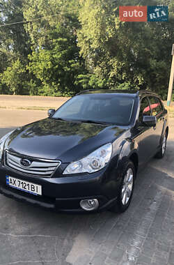 Subaru Outback 2011