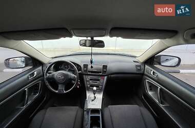 Универсал Subaru Outback 2005 в 