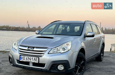 Універсал Subaru Outback 2013 в Дніпрі