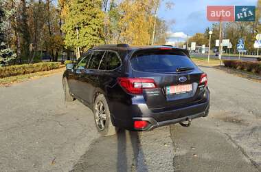 Универсал Subaru Outback 2015 в Киеве