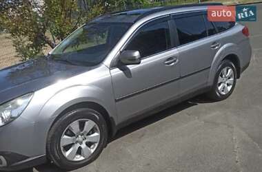 Универсал Subaru Outback 2011 в Киеве