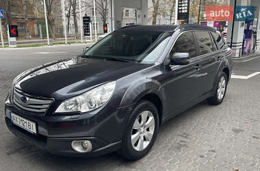 Subaru Outback 2011