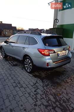 Универсал Subaru Outback 2014 в Нововолынске