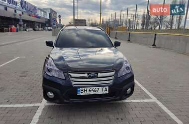 Универсал Subaru Outback 2013 в Первомайске