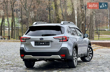 Позашляховик / Кросовер Subaru Outback 2023 в 