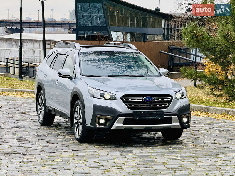 Внедорожник / Кроссовер Subaru Outback 2023 в Киеве