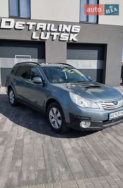 Універсал Subaru Outback 2012 в Рованцях