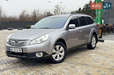 Subaru Outback 2010