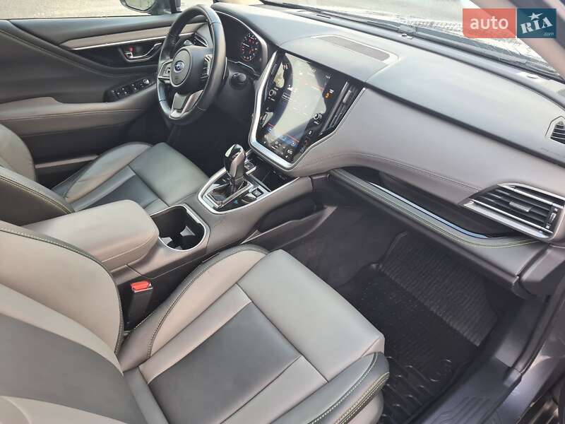 Универсал Subaru Outback 2019 в Киеве