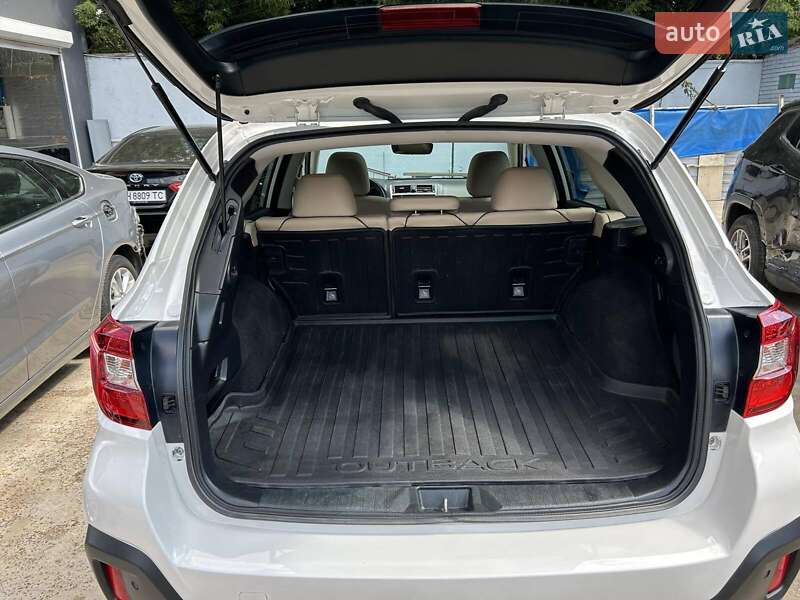 Універсал Subaru Outback 2018 в Києві