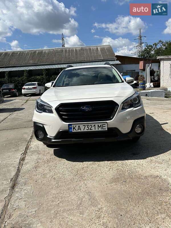 Універсал Subaru Outback 2018 в Києві