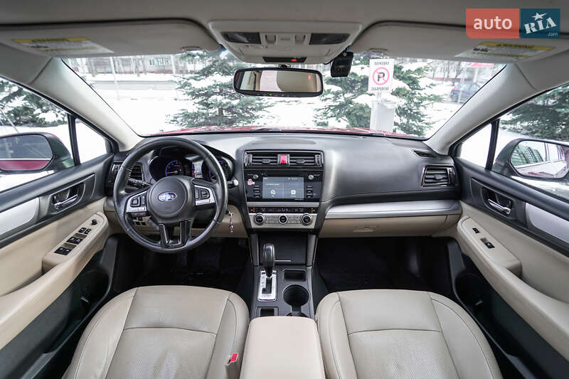Универсал Subaru Outback 2015 в Львове
