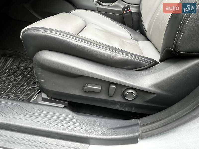 Универсал Subaru Outback 2019 в Киеве