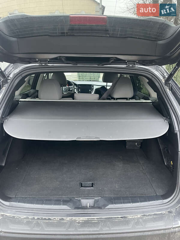 Позашляховик / Кросовер Subaru Outback 2022 в Києві