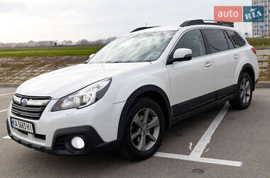 Універсал Subaru Outback 2014 в Києві