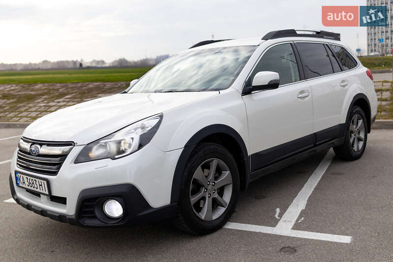 Универсал Subaru Outback 2014 в Киеве