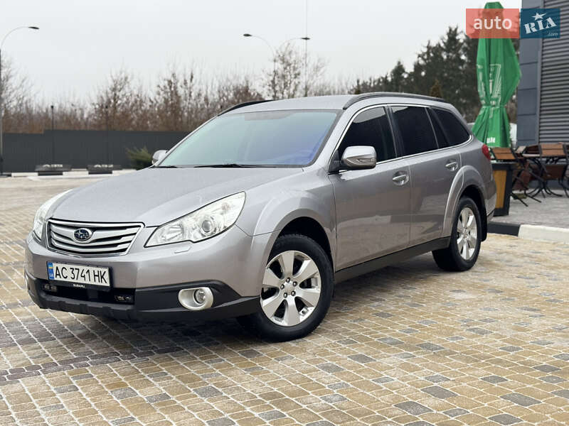 Универсал Subaru Outback 2010 в Тернополе