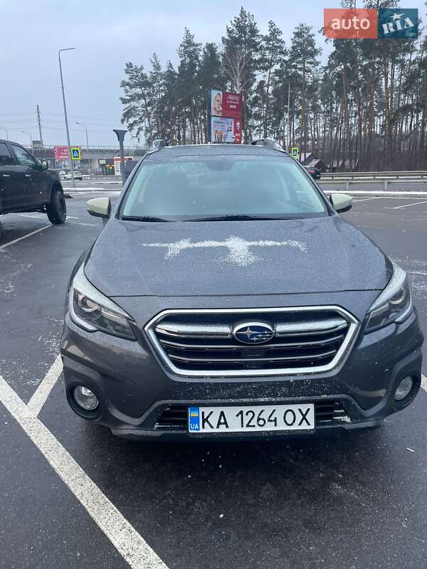 Универсал Subaru Outback 2018 в Буче