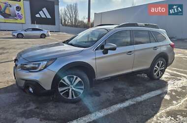 Універсал Subaru Outback 2017 в Полтаві