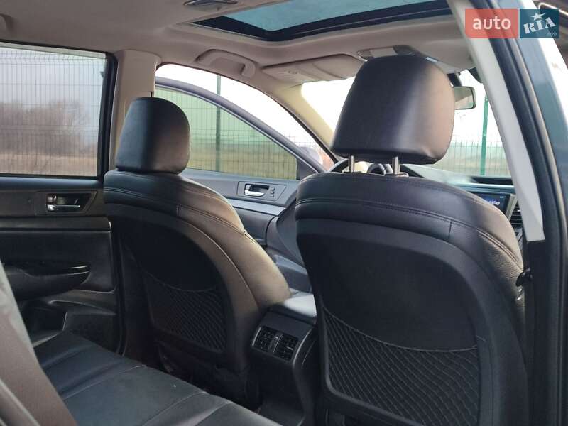Універсал Subaru Outback 2012 в Петровому