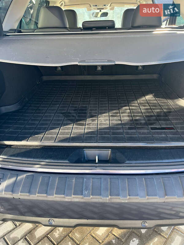 Універсал Subaru Outback 2017 в Києві фото 19 Універсал Subaru Outback 2017 в Києві