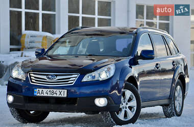 Универсал Subaru Outback 2010 в Киеве