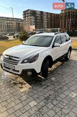 Subaru Outback 2014